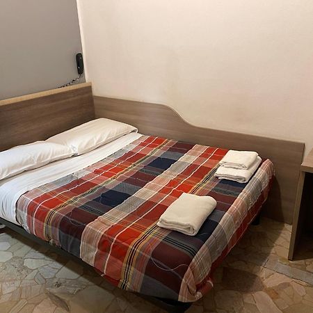 Hotel Bissi Μιλάνο Εξωτερικό φωτογραφία