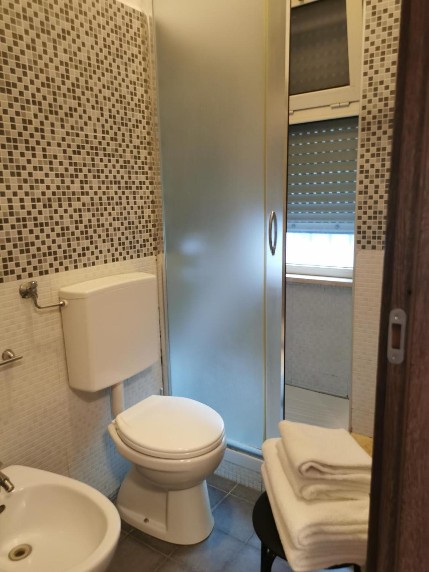 Hotel Bissi Μιλάνο Δωμάτιο φωτογραφία